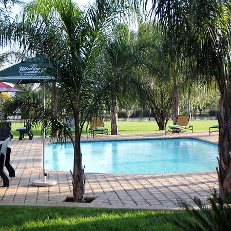 Casa Bianca Guest Lodge 哈特比斯普特 外观 照片